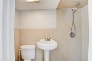 649 Liberty Ave, Jersey City, NJ 07307 - Photo 35