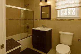 11 Meadow St, Bayonne, NJ 07002 - Photo 9