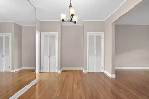 39 Willow St, Bayonne, NJ 07002 - Photo 9