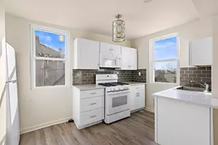 201 16th St, Union City, NJ 07087 - Photo 3