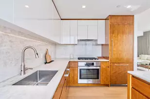 75 Park Ln S, Jersey City, NJ 07310 - Photo 11