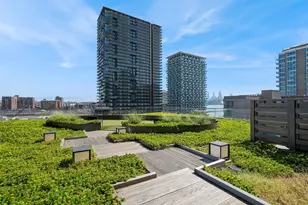 75 Park Ln S, Jersey City, NJ 07310 - Photo 25