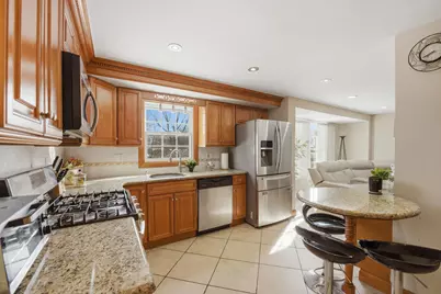 39-41 Woodland Rd, Bloomfield, NJ 07003 - Photo 9