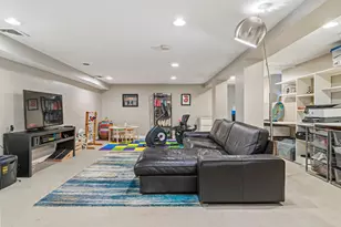 100 Charles St, Jersey City, NJ 07307 - Photo 41