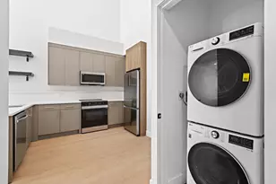 35 Orchard St, Jersey City, NJ 07306 - Photo 7