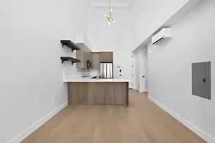 35 Orchard St, Jersey City, NJ 07306 - Photo 5