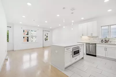 131 Zabriskie St #1, Jersey City, NJ 07307 - Photo 9