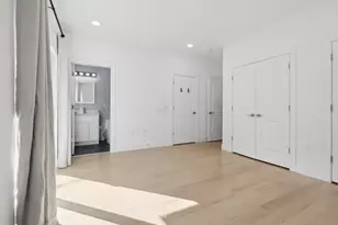 131 Zabriskie St, Jersey City, NJ 07307 - Photo 33