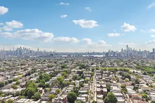 131 Zabriskie St, Jersey City, NJ 07307 - Photo 43