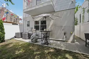 131 Zabriskie St, Jersey City, NJ 07307 - Photo 37