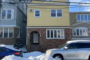 571 Avenue A, Bayonne, NJ 07002 - Photo 1