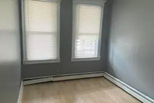 95 W 17th St, Bayonne, NJ 07002 - Photo 9
