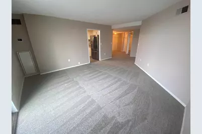 1836 Harmon Cove Tower #1836, Secaucus, NJ 07094 - Photo 5