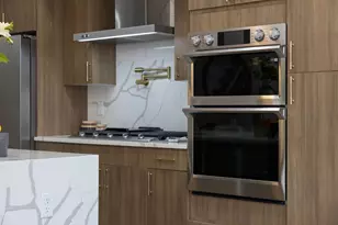 17 Leonard St, Jersey City, NJ 07307 - Photo 9