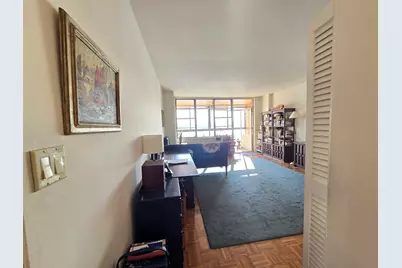 380 Mountain Rd #805, Union City, NJ 07087 - Photo 9