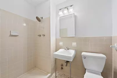 100 Manhattan Ave #1417, Union City, NJ 07087 - Photo 17