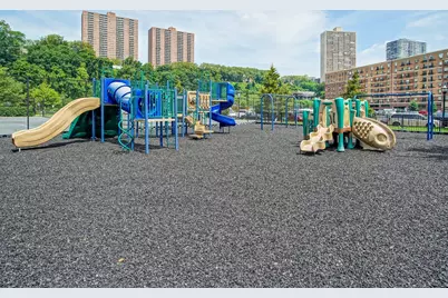 26 Avenue At Port Imperial #112, West New York, NJ 07093 - Photo 29
