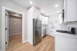 78 Hutton St, Jersey City, NJ 07307 - Photo 3