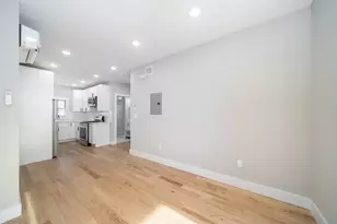 78 Hutton St, Jersey City, NJ 07307 - Photo 11