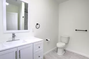 143 Zabriskie St, Jersey City, NJ 07307 - Photo 7