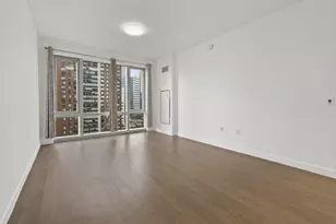 75 Park Ln S, Jersey City, NJ 07310 - Photo 9