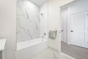 1 Mallory Ave, Jersey City, NJ 07305 - Photo 17