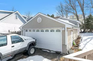 632 Chase Ave, Lyndhurst Township, NJ 07071 - Photo 25