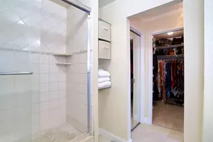 525 Harmon Cove Tower, Secaucus, NJ 07094 - Photo 29