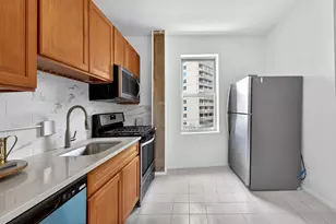 6045 Blvd E, West New York, NJ 07093 - Photo 5