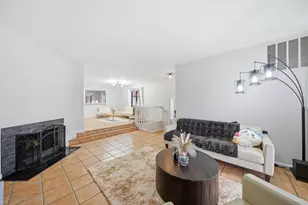 274 Sunset Key, Secaucus, NJ 07094 - Photo 5