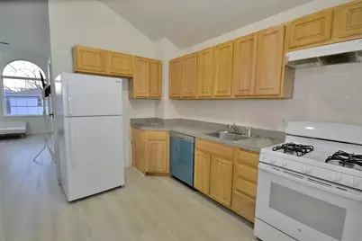 36 Jewett Ave #2, Jersey City, NJ 07304 - Photo 3