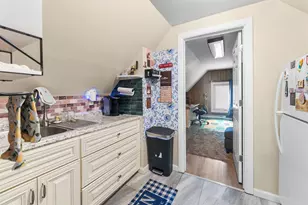 802 Avenue A, Bayonne, NJ 07002 - Photo 33