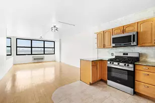 7004 Blvd E, Guttenberg, NJ 07093 - Photo 3