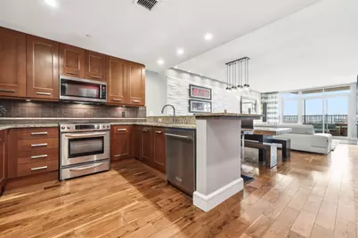 8100 River Rd #401, North Bergen, NJ 07047 - Photo 1