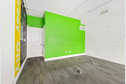 335 Central Ave, Jersey City, NJ 07307 - Photo 9