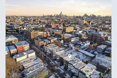 821 18th St #2nd floor, Union City, NJ 07087 - Photo 31