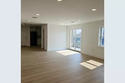 413-415 9th St #204, Union City, NJ 07087 - Photo 3