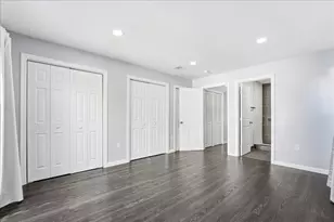 225 Freeman Ave, Jersey City, NJ 07306 - Photo 13