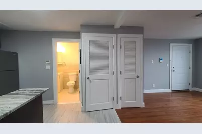 100 Griffith St #2L, Jersey City, NJ 07307 - Photo 5