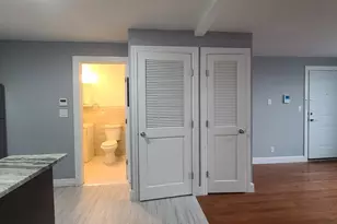 100 Griffith St, Jersey City, NJ 07307 - Photo 5