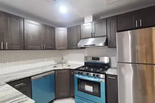 100 Griffith St, Jersey City, NJ 07307 - Photo 15