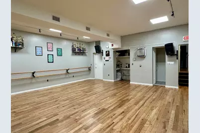 356 61st St, West New York, NJ 07093 - Photo 11