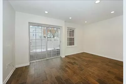43 Locust St, Jersey City, NJ 07305 - Photo 9