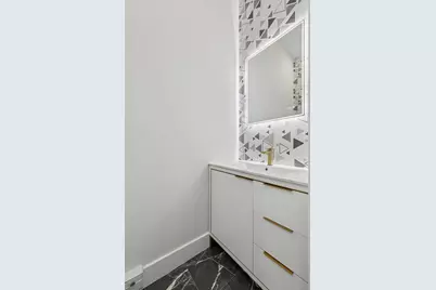 79 Vroom St #1, Jersey City, NJ 07306 - Photo 19