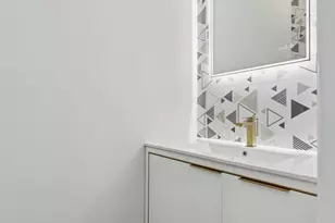 79 Vroom St, Jersey City, NJ 07306 - Photo 19