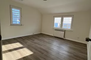 35 MacArthur Ave, Hasbrouck Heights, NJ 07604 - Photo 11