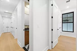 15 Manhattan Ave, Jersey City, NJ 07307 - Photo 9