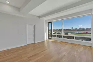 9 Somerset Ln, Edgewater, NJ 07020 - Photo 9