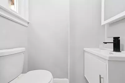 40 Bayview Ave #1, Jersey City, NJ 07305 - Photo 11