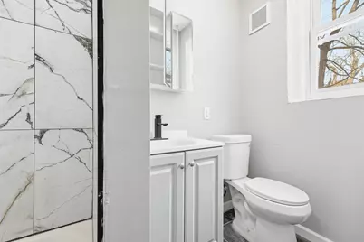 40 Bayview Ave #1, Jersey City, NJ 07305 - Photo 15